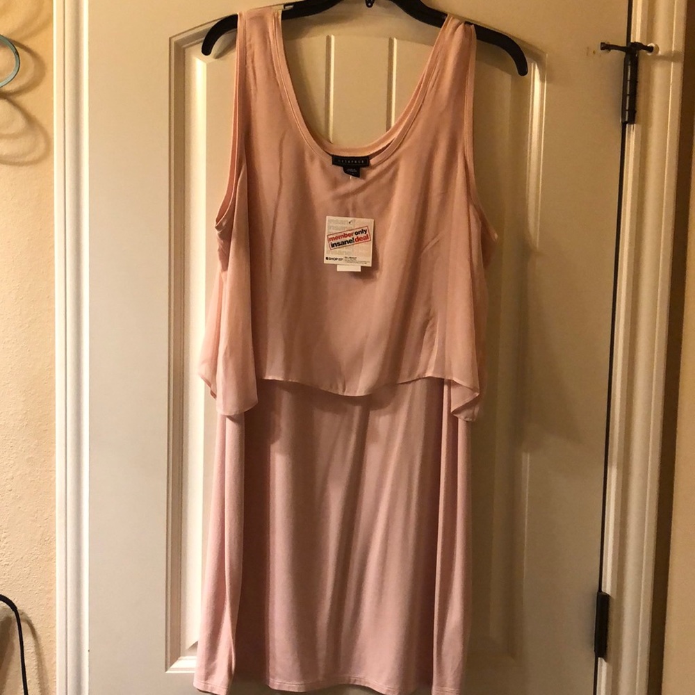 Women’s dress